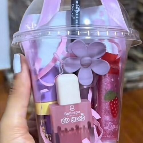 Beauty Accessories Surprise Bouquet
