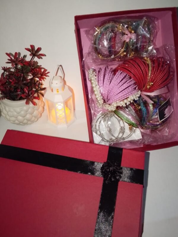 Traditional Kashmiri Bangles Gift Set