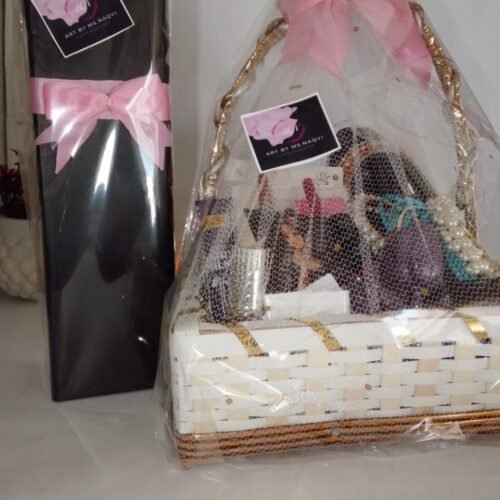 Luxury Ladies Gift Basket